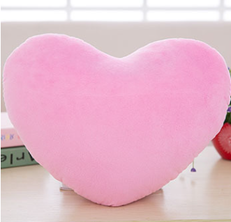 Cute Heart Plush Pillow – Soft Heart Shape Cushion for Home Decor, Sofa & Bedroom